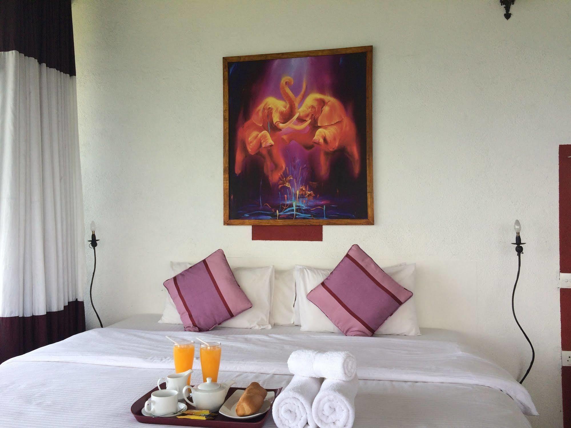 Hotel Club Lespri Palle Deltota Exteriér fotografie